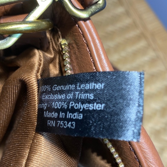 Ladies Leather Satchel Bag - Picture 9 of 9